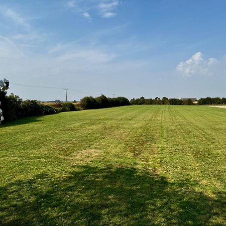 Luxury Isla Cottages, Bourne! Dog-Friendly, Countryside Views, Garden, Parking, 5Mins Pubs - Family Holiday Extérieur photo