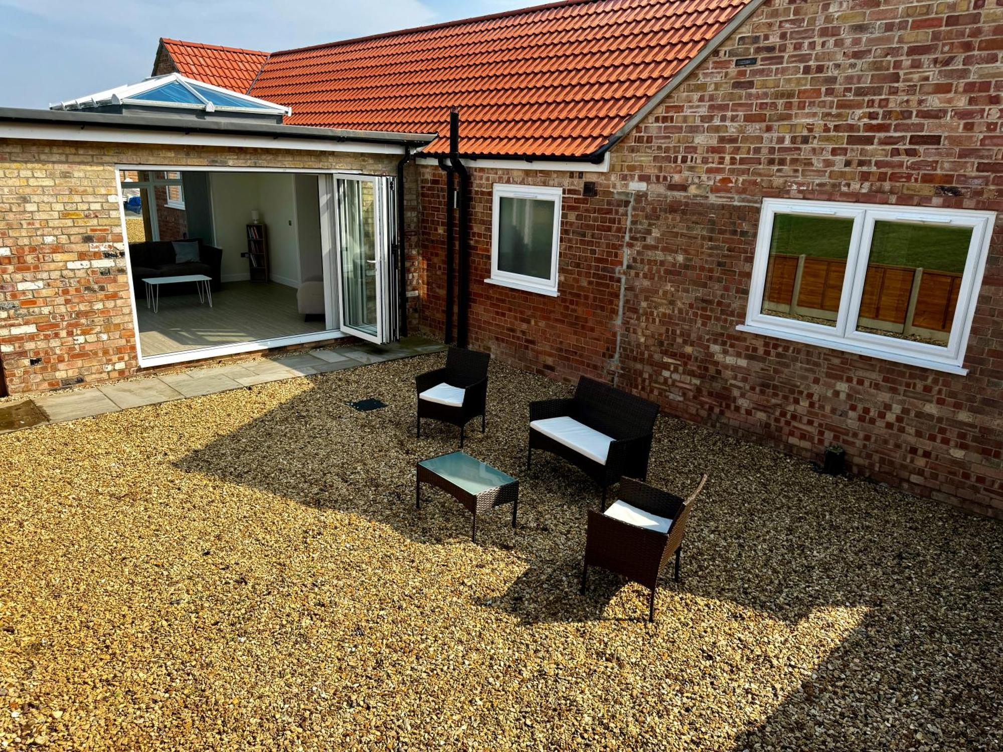 Luxury Isla Cottages, Bourne! Dog-Friendly, Countryside Views, Garden, Parking, 5Mins Pubs - Family Holiday Extérieur photo