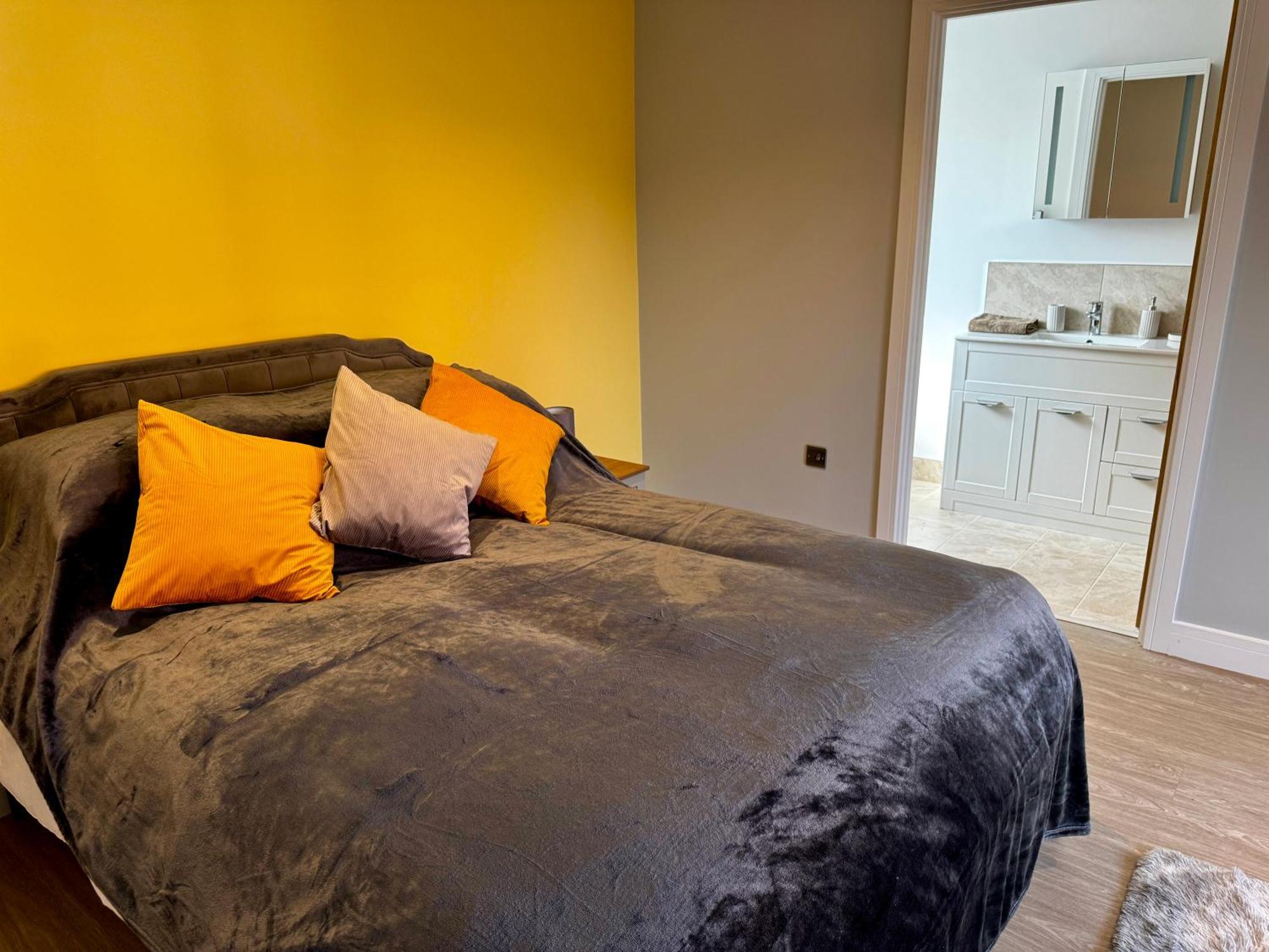 Luxury Isla Cottages, Bourne! Dog-Friendly, Countryside Views, Garden, Parking, 5Mins Pubs - Family Holiday Chambre photo