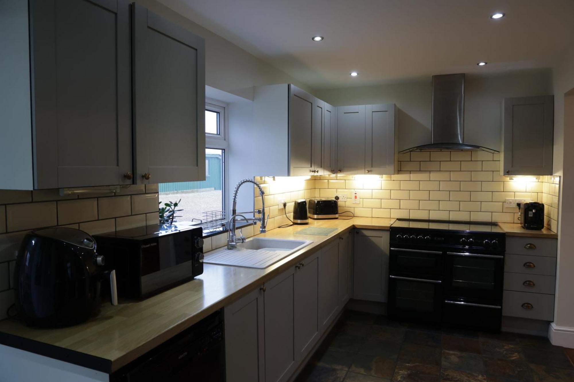 Luxury Isla Cottages, Bourne! Dog-Friendly, Countryside Views, Garden, Parking, 5Mins Pubs - Family Holiday Chambre photo