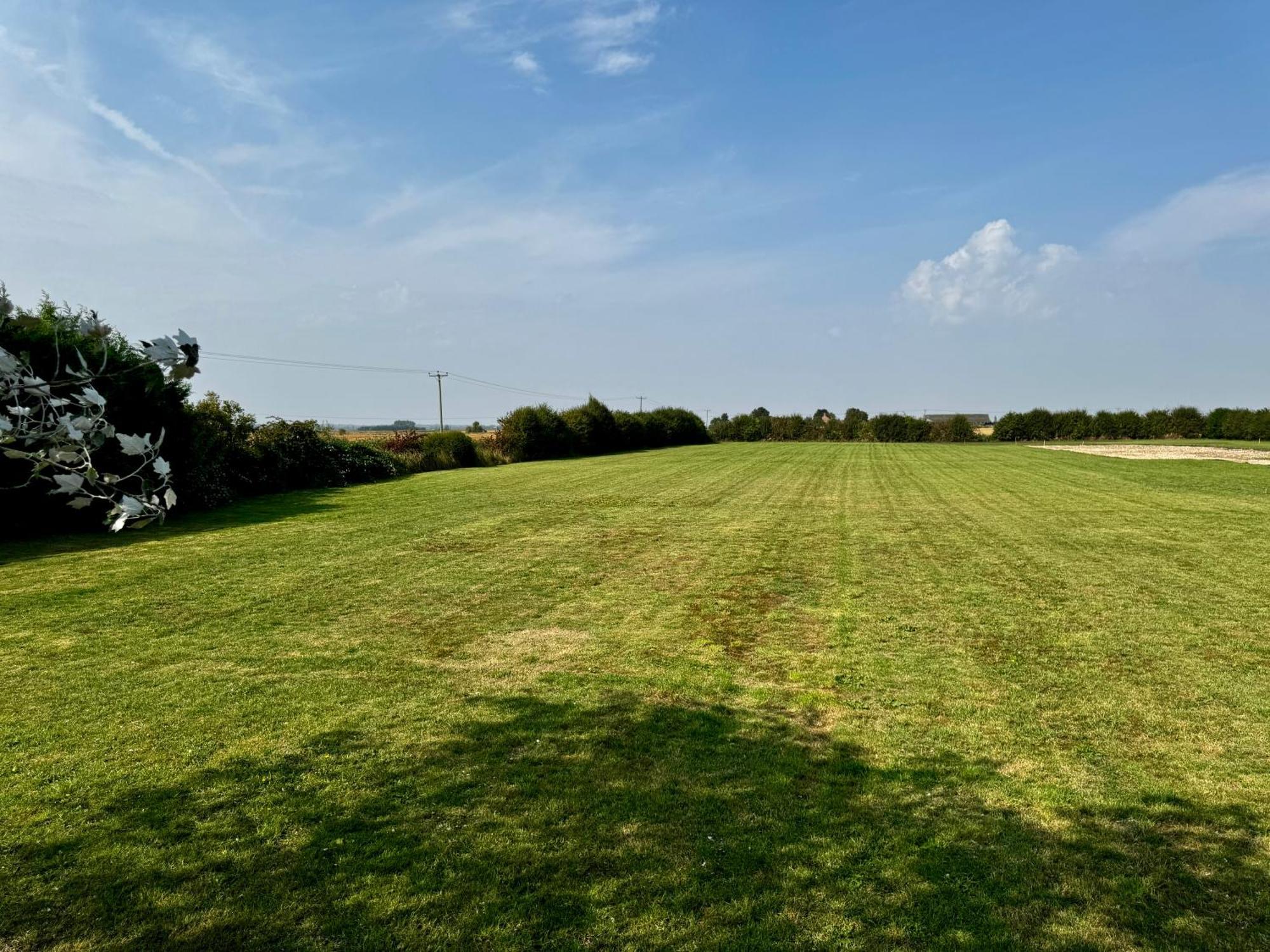 Luxury Isla Cottages, Bourne! Dog-Friendly, Countryside Views, Garden, Parking, 5Mins Pubs - Family Holiday Extérieur photo